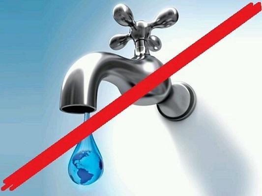Aquajerez habilita un punto de suministro de agua en Cuartillos, desabastecido por un problema técnico del Consorcio